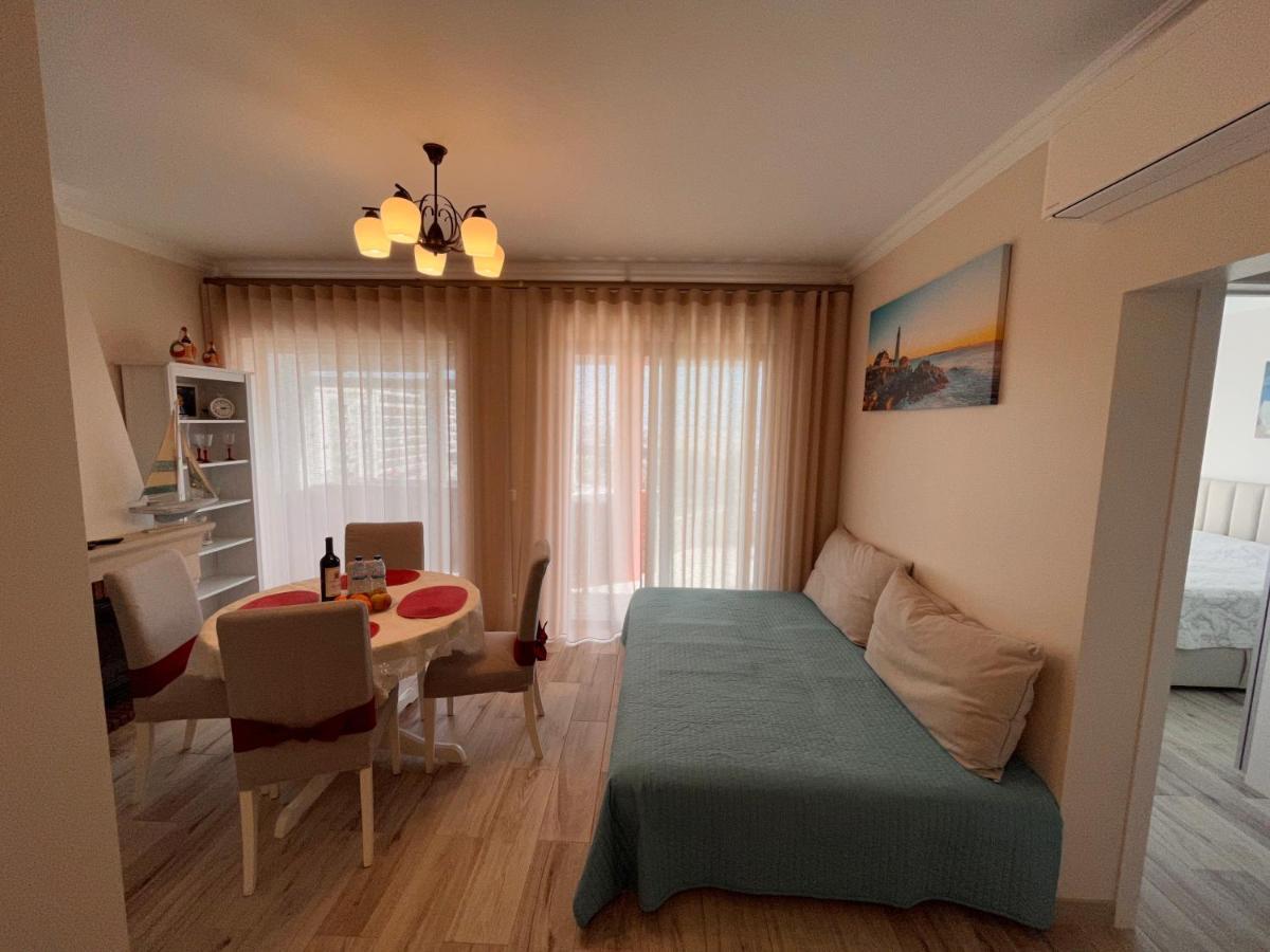Costa De Caparica Apartment *